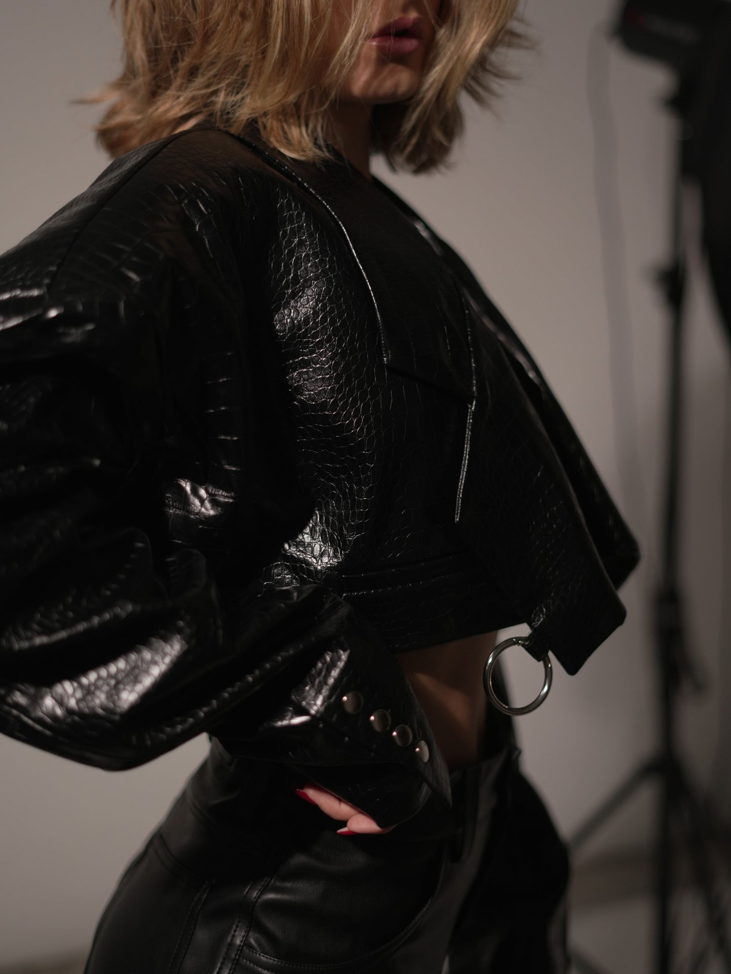 CROCO BOLERO WINGS