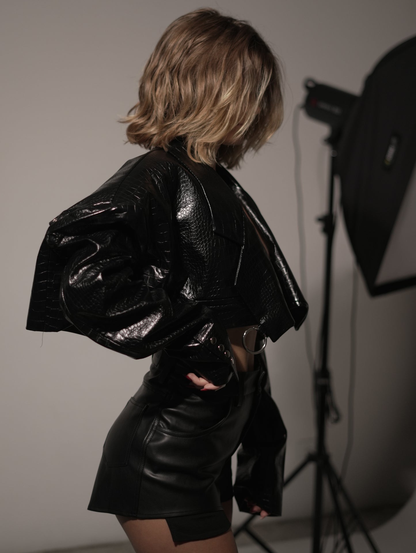 CROCO BOLERO WINGS