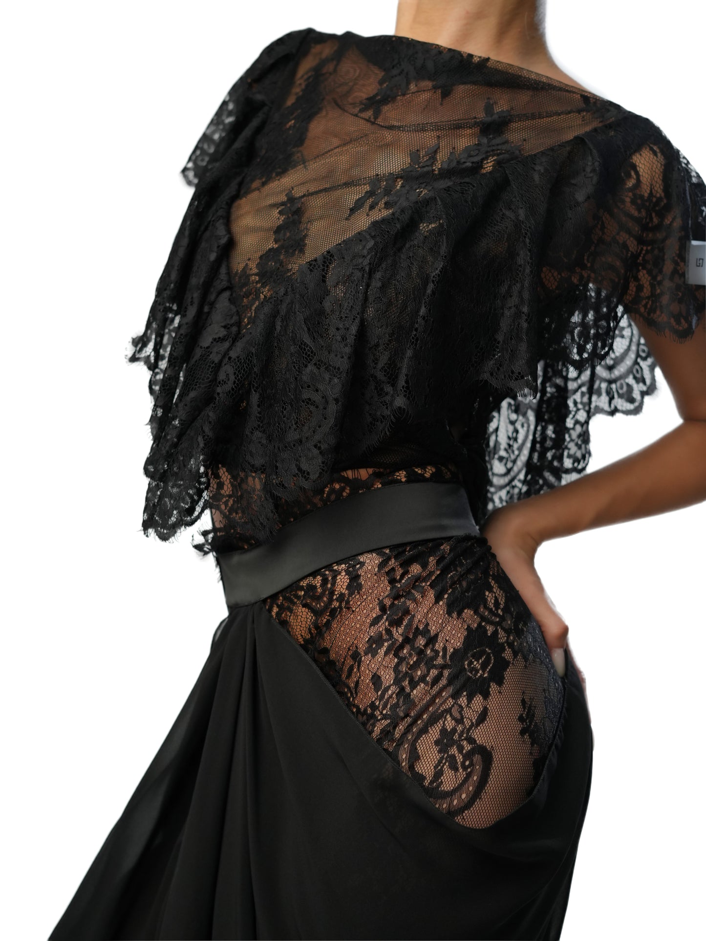 GOTHIC CROP TOP