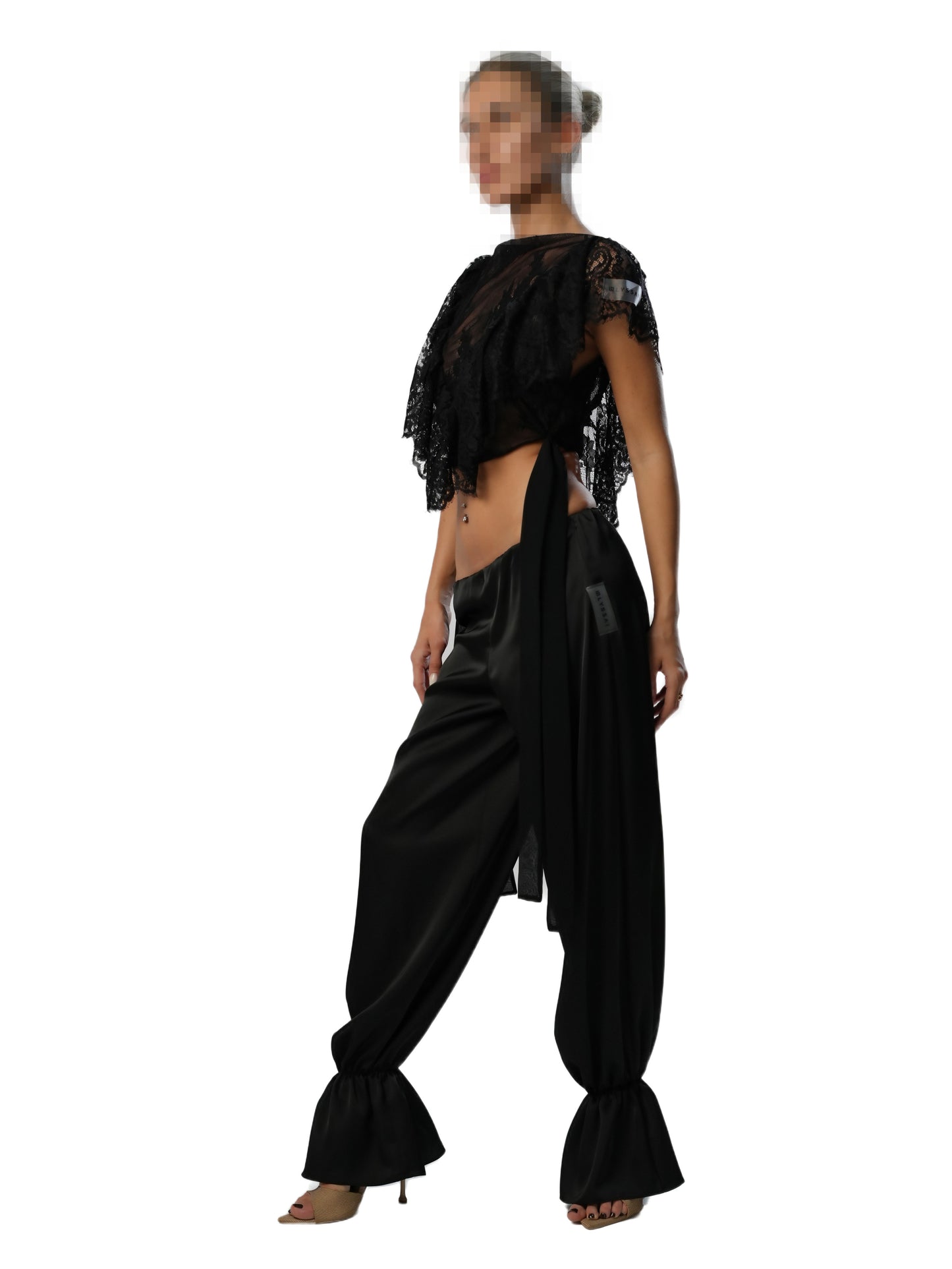 GOTHIC CROP TOP