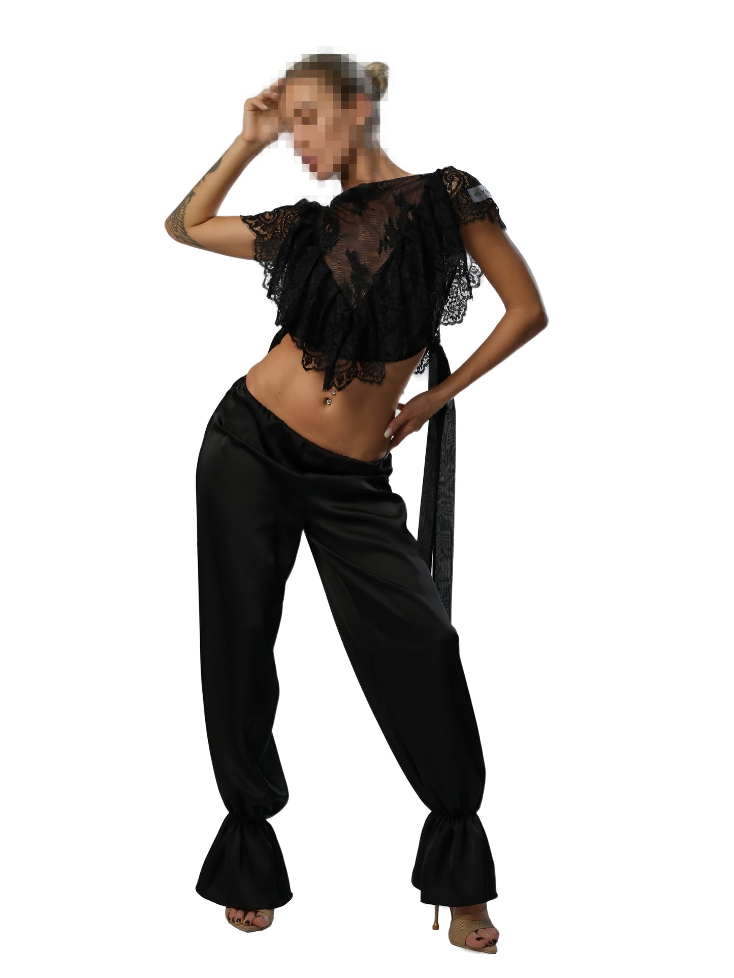 GOTHIC CROP TOP
